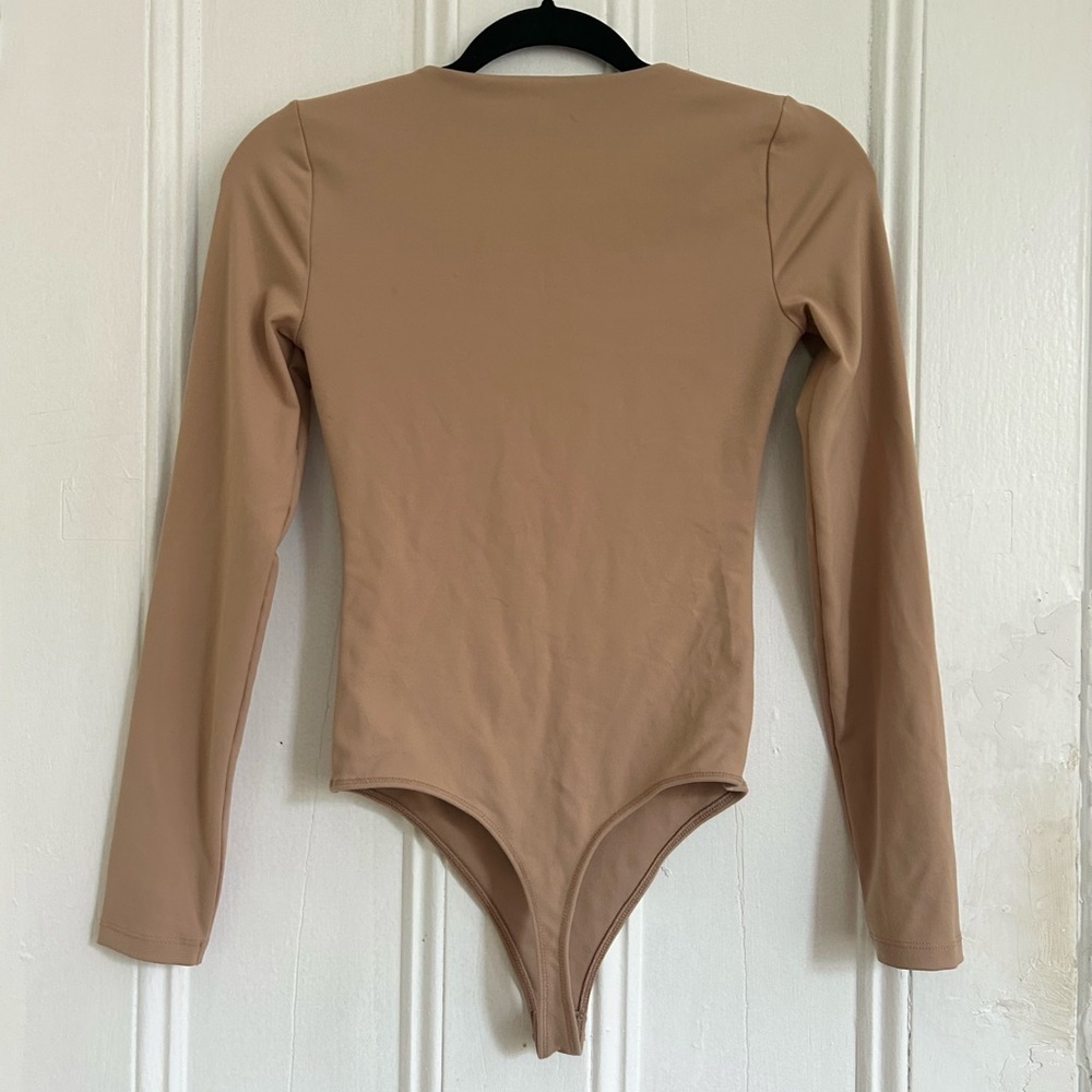 Abercrombie Tan Brown Long Sleeve Bodysuit - Picture 3 of 3
